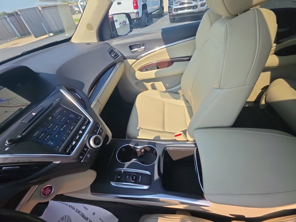 Used 2017 Acura MDX w/ Technology Package FWD image 22