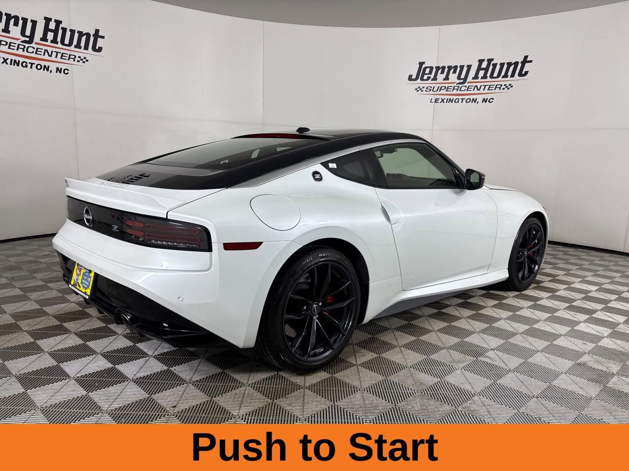 Used 2024 Nissan Z Performance w/ Floor Mat Package image 5