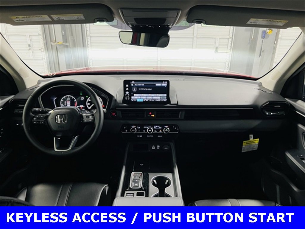 New 2025 Honda Pilot EX-L image 4