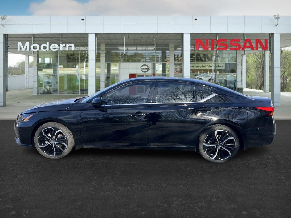 New 2025 Nissan Altima 2.5 SR image 7