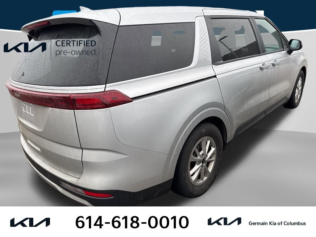 Certified 2023 Kia Carnival LX image 6