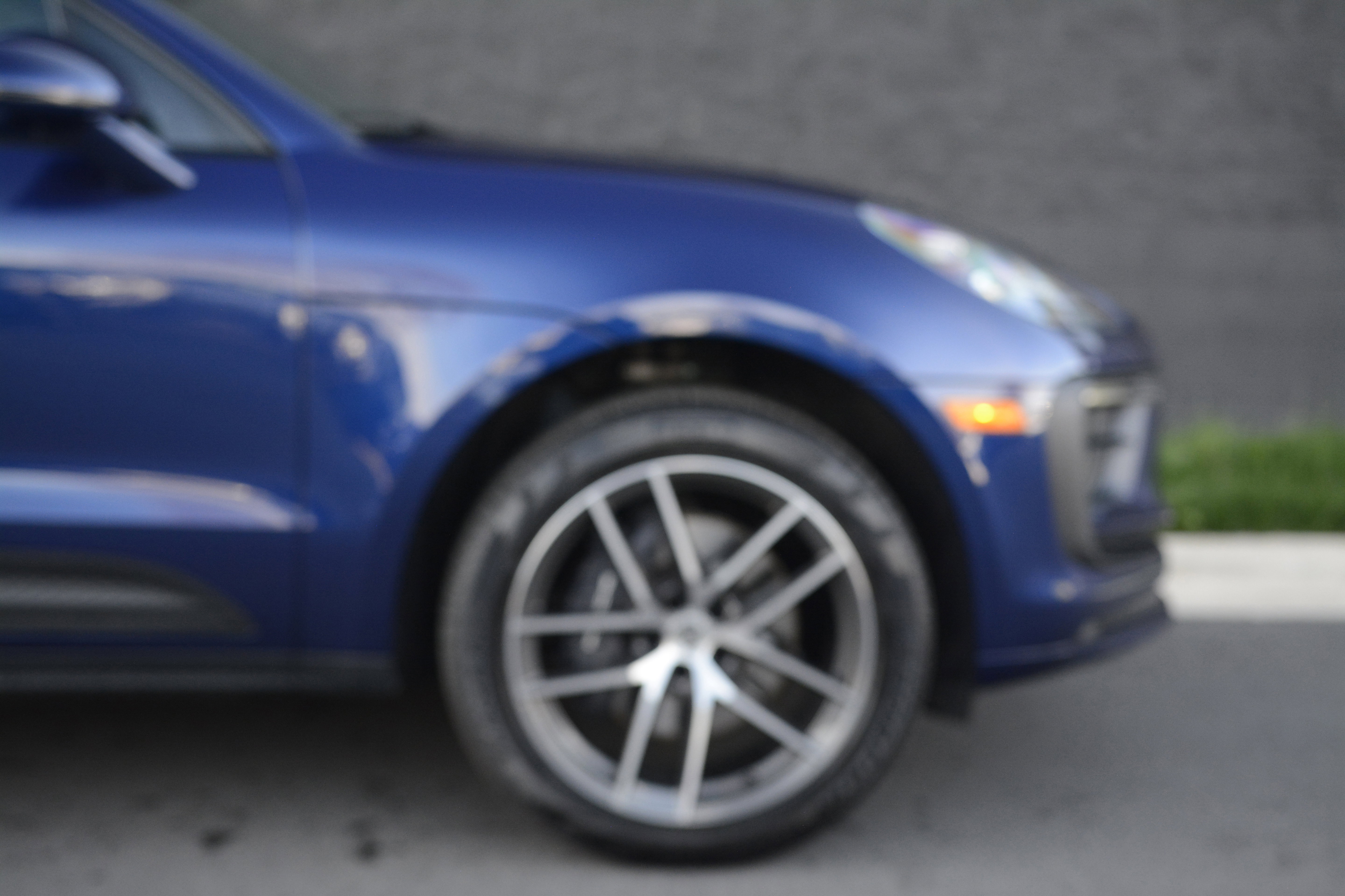Certified 2026 Porsche Macan AWD/4WD image 42