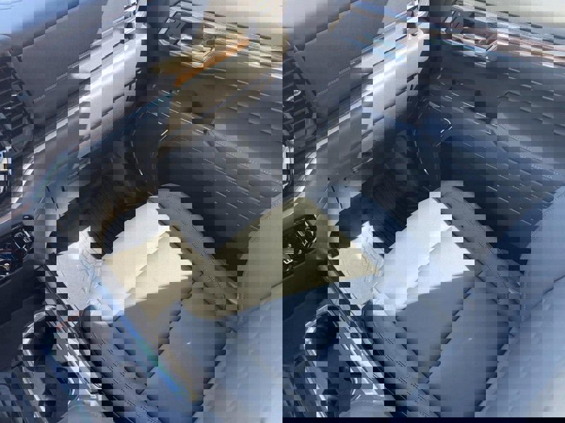 Used 2025 Chevrolet Silverado 1500 LT Trail Boss w/ Convenience Package II image 16