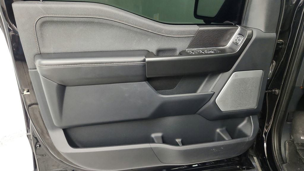 Used 2021 Ford F150 Raptor w/ Equipment Group 801A High AWD/4WD image 30