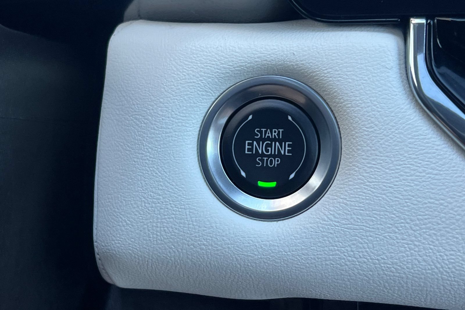 Used 2024 GMC Canyon AT4X AWD/4WD image 19