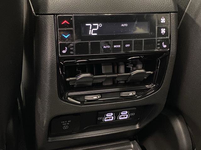 New 2025 Jeep Grand Cherokee L Limited w/ Trailer Tow Package image 36