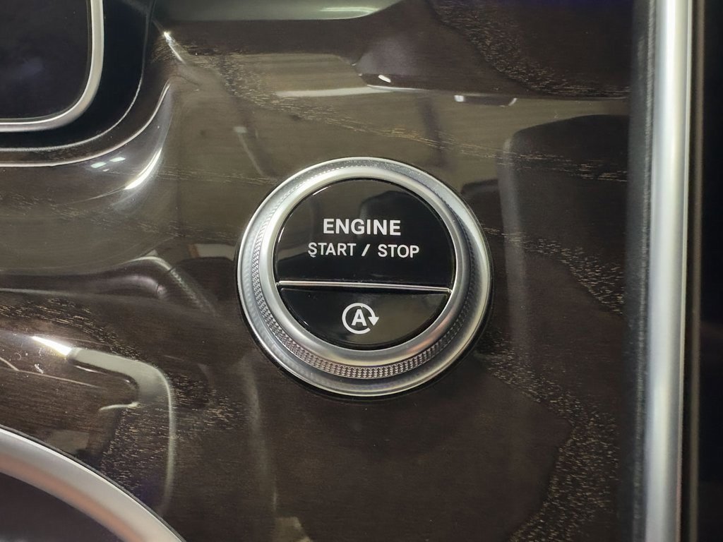 Used 2023 Mercedes-Benz C 43 AMG 4MATIC Sedan image 17