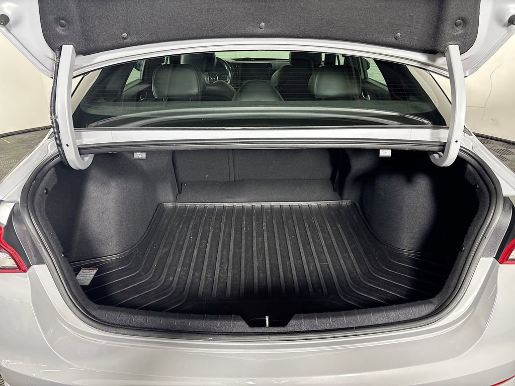 Certified 2022 Kia K5 GT-Line image 8