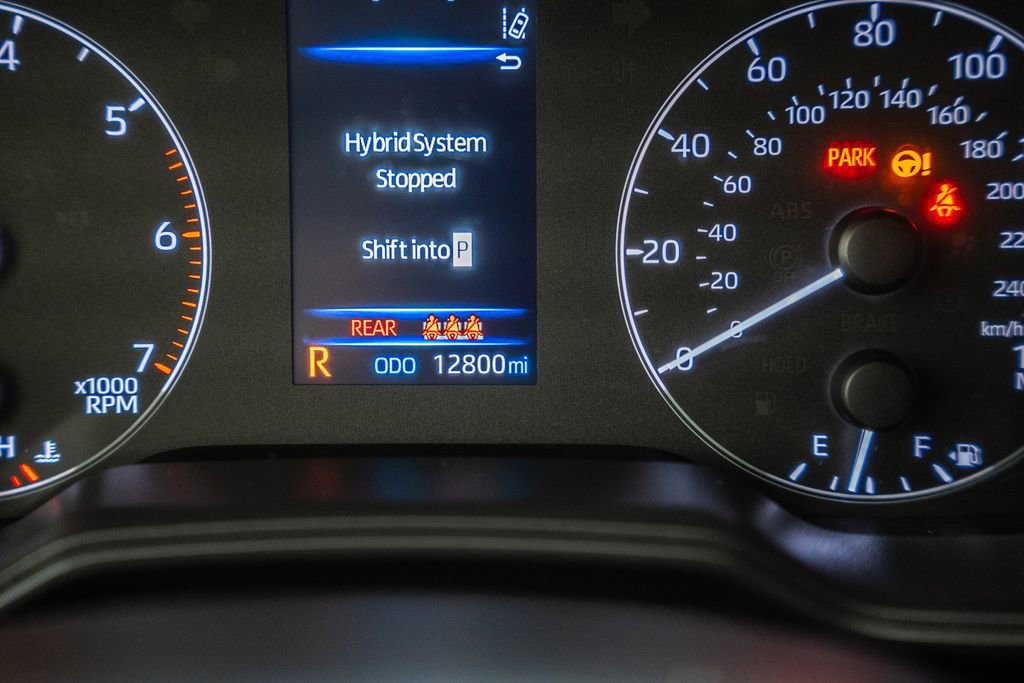 Certified 2025 Toyota Corolla LE image 40