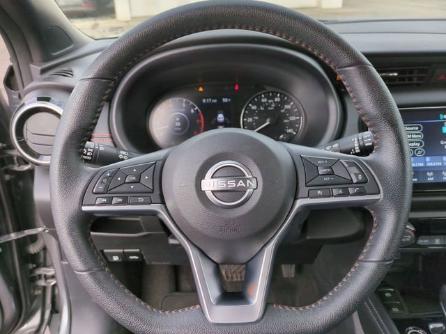 Used 2024 Nissan Kicks SR image 10