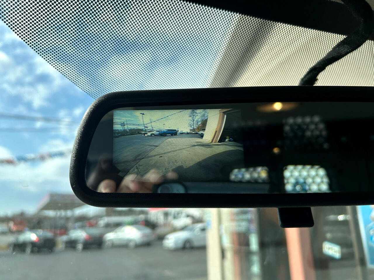 Used 2022 GMC Savana 2500 G2500 Cargo w/ Driver Convenience Package image 13