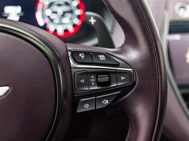 Used 2022 Aston Martin DBX AWD/4WD image 23