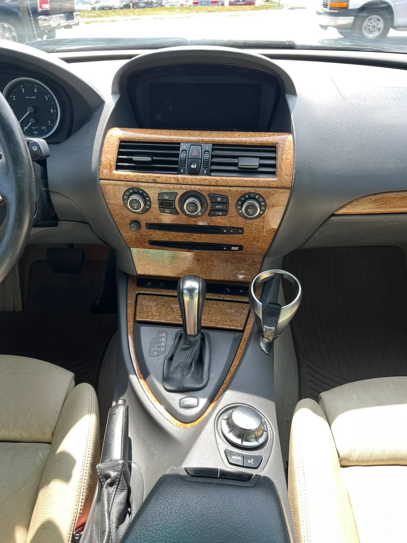 Used 2005 BMW 645Ci Convertible RWD image 14