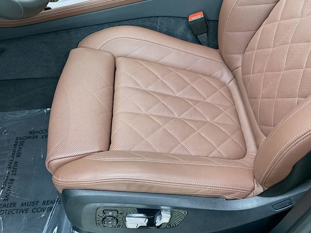Used 2026 BMW X7 xDrive40i AWD/4WD image 19