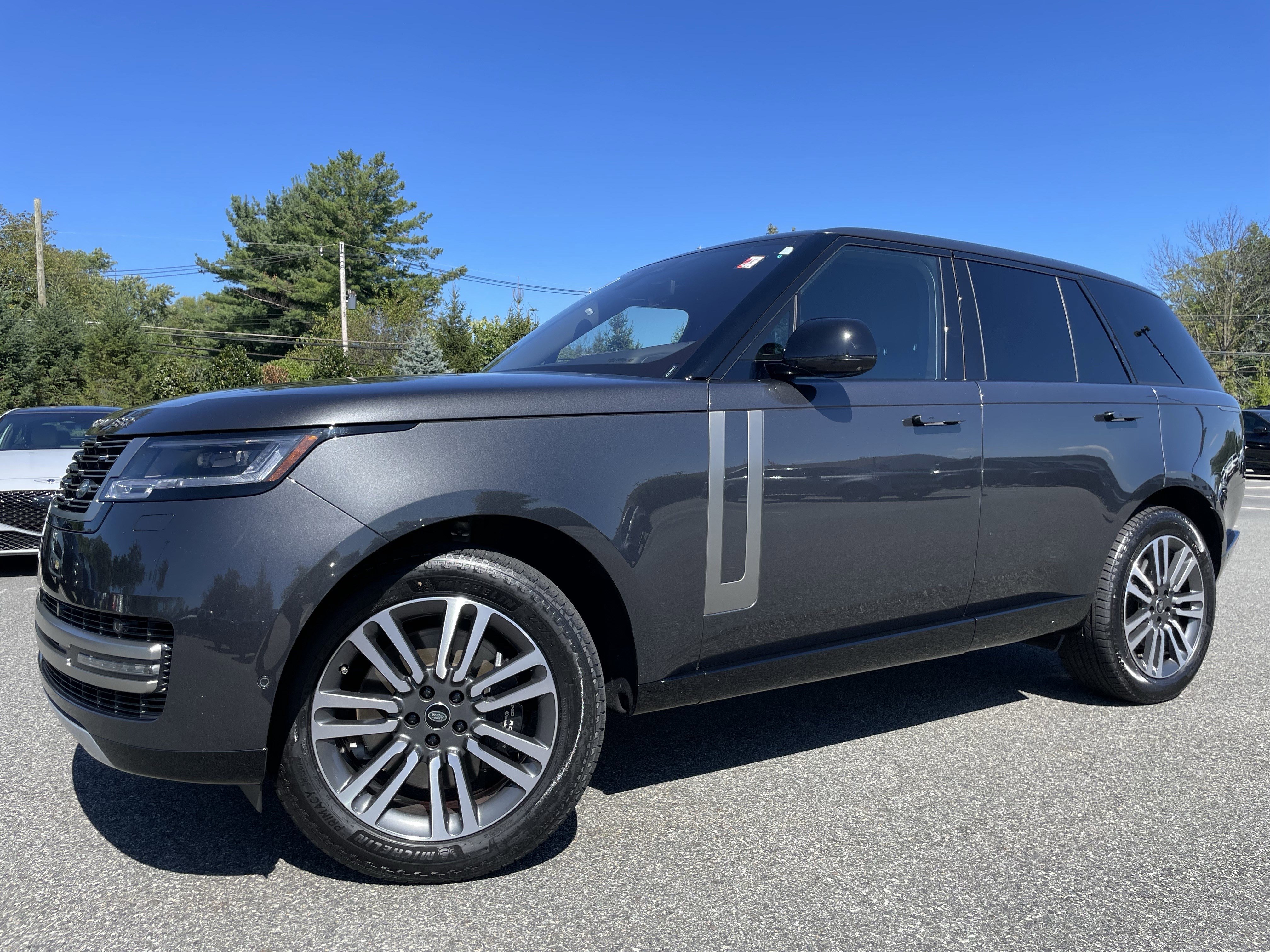 Certified 2023 Land Rover Range Rover SE image 35