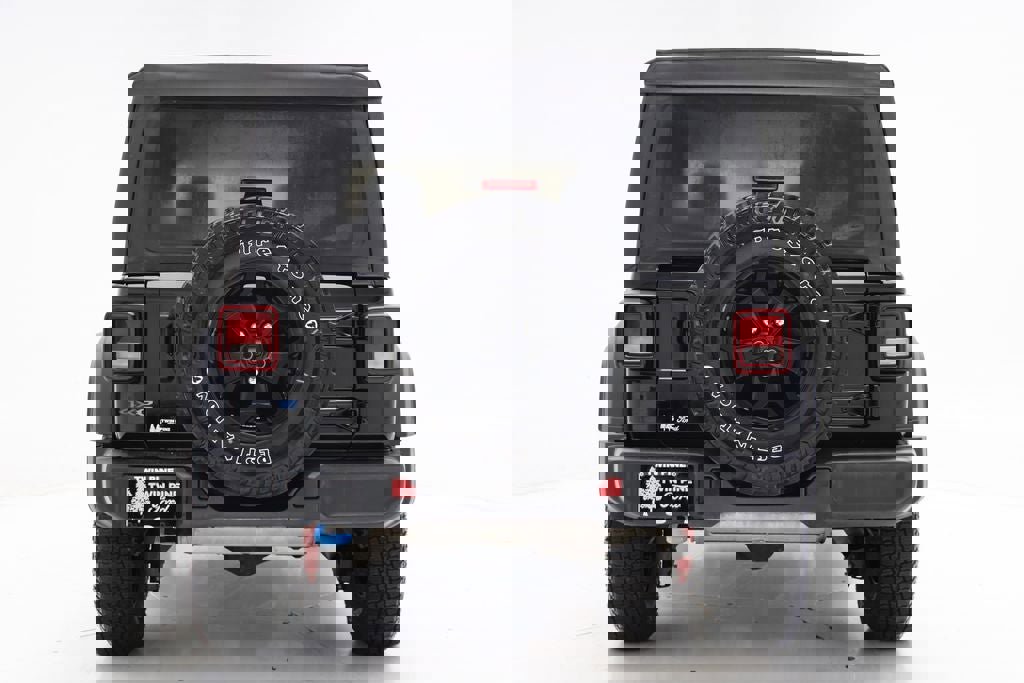 Used 2023 Jeep Wrangler Unlimited w/ Cold Weather Group image 8