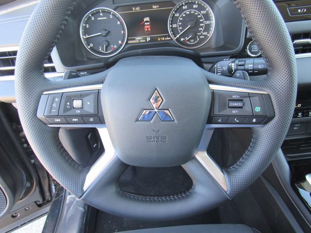 New 2026 Mitsubishi Outlander SE FWD image 30