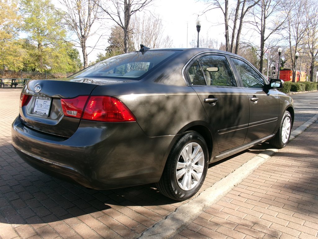 Used 2010 Kia Optima LX w/ Convenience Pkg image 5