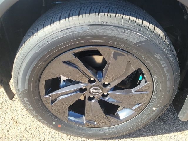 New 2026 Nissan Rogue SV w/ Cold Weather Package image 9