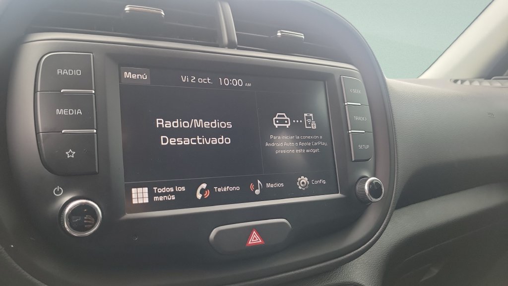 Used 2025 Kia Soul LX FWD image 14