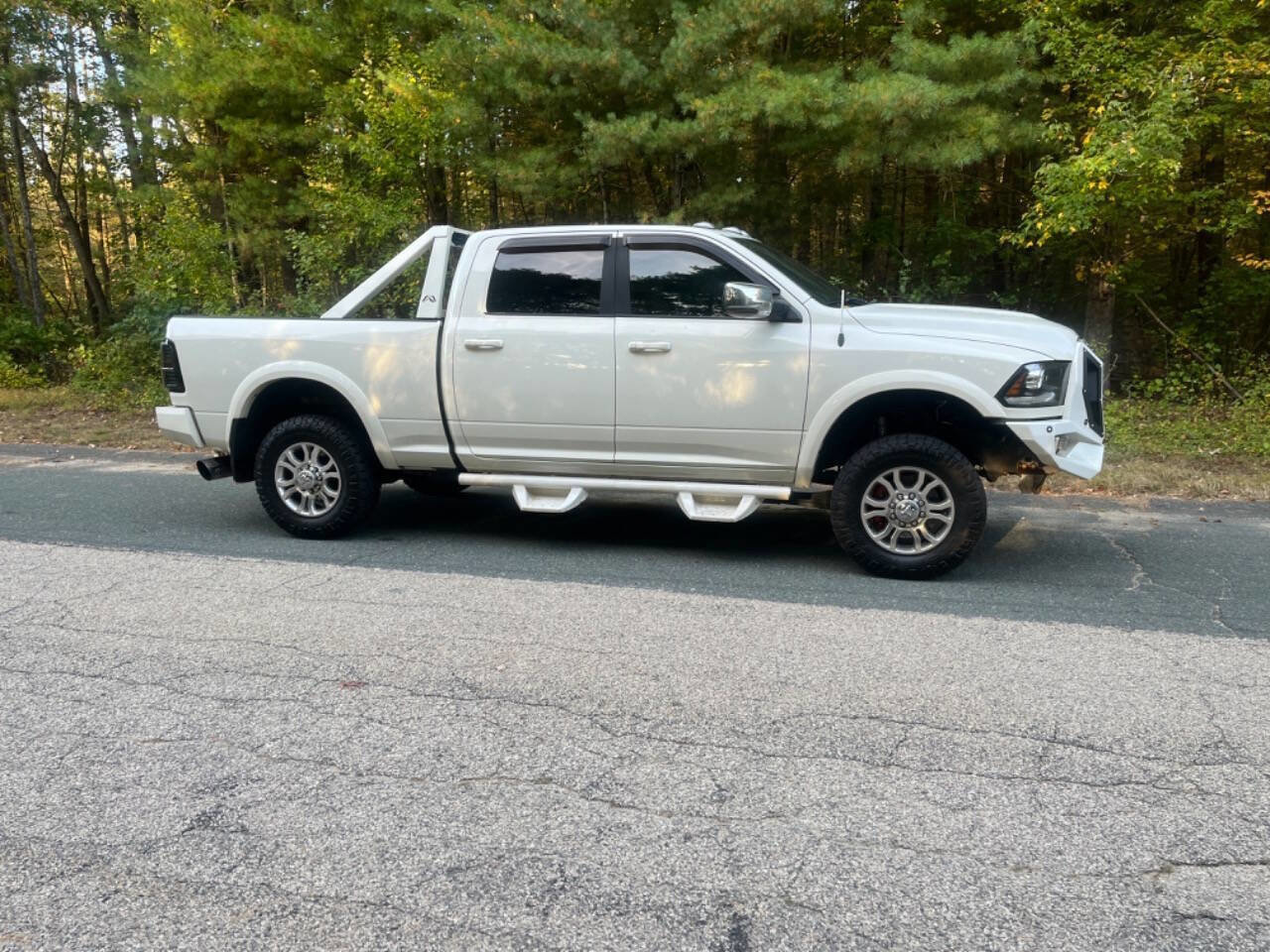 Used 2016 RAM 2500 Laramie w/ Snow Chief Group image 2
