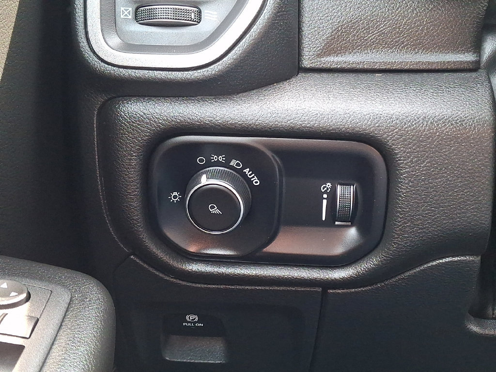 Used 2024 RAM 1500 Tradesman AWD/4WD image 27