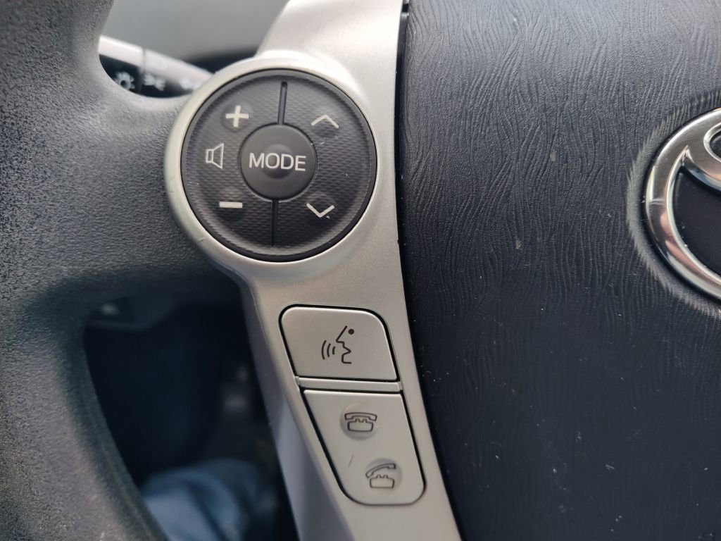 Used 2014 Toyota Prius Prime Plug-In Hybrid image 30