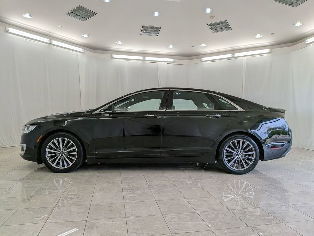 Used 2018 Lincoln MKZ Select w/ Select Plus Package AWD/4WD image 5