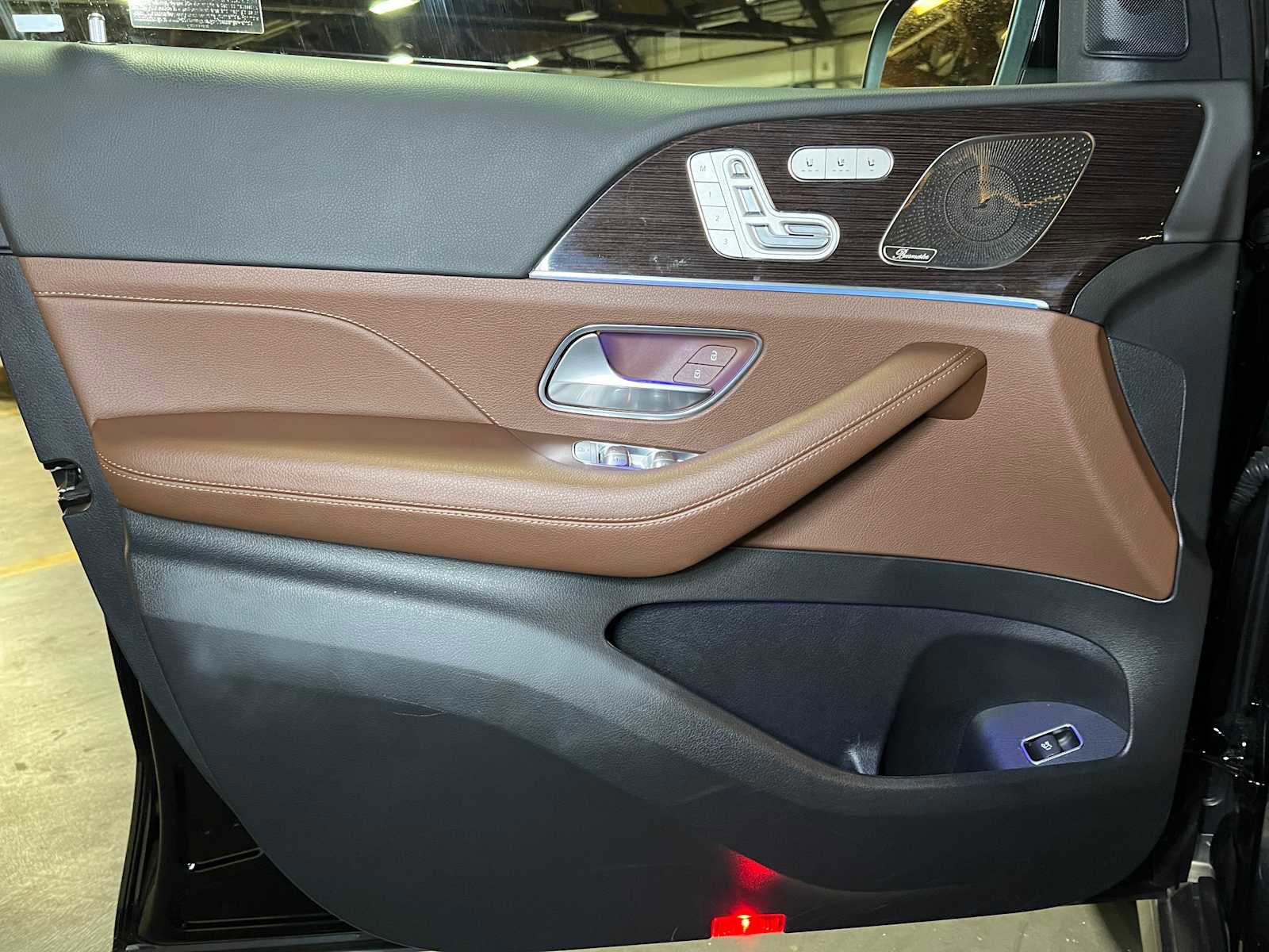 Certified 2025 Mercedes-Benz GLS 450 4MATIC image 20