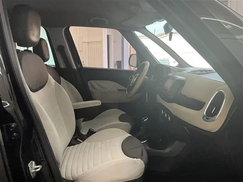 Used 2014 FIAT 500L Easy image 12