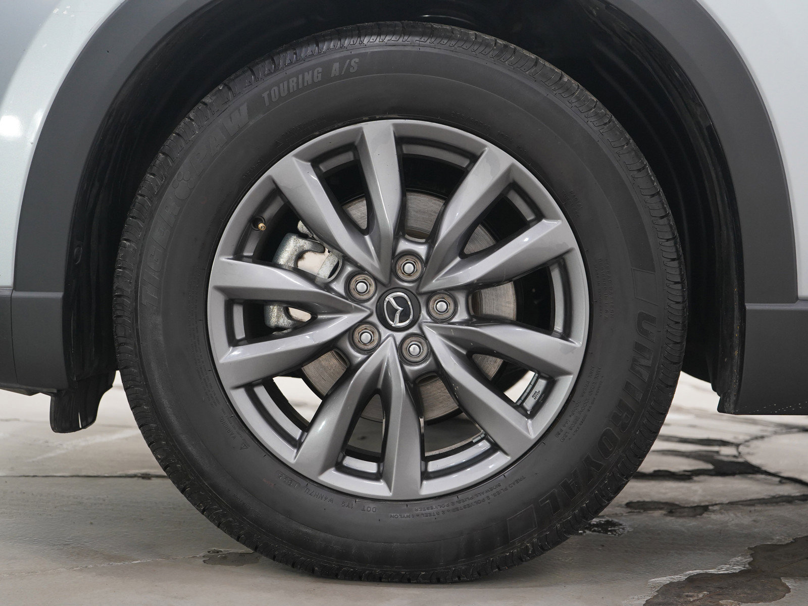 Used 2023 MAZDA CX-9 Touring image 32