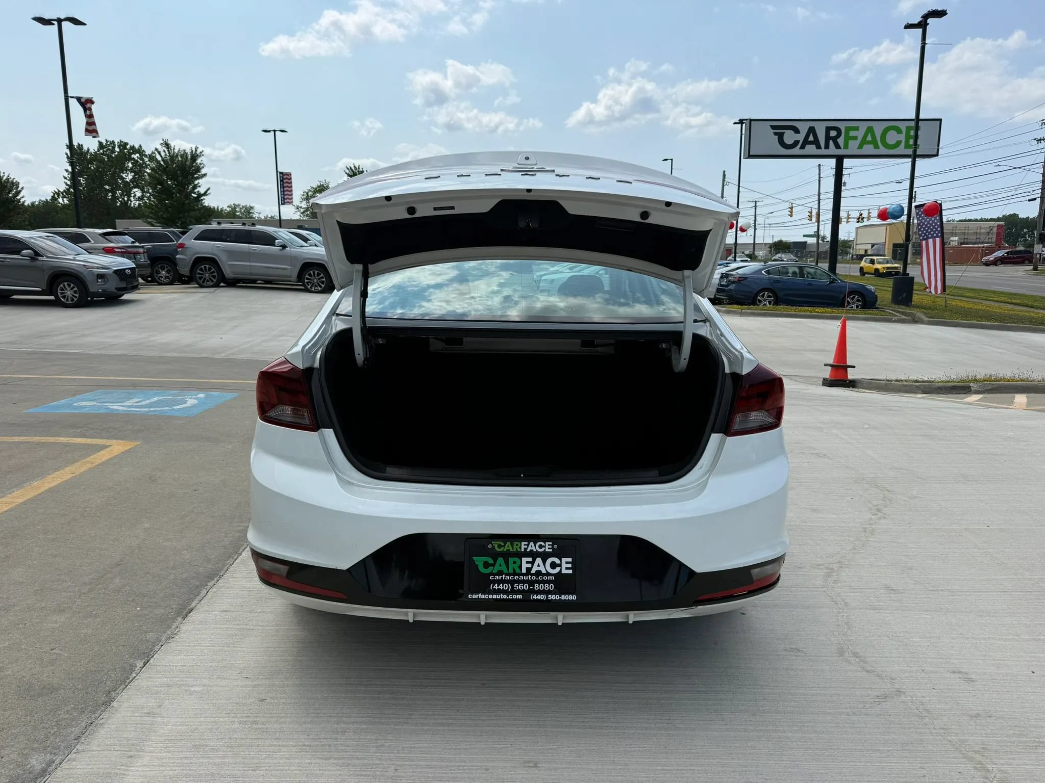 Used 2019 Hyundai Elantra SEL w/ Cargo Package FWD image 13