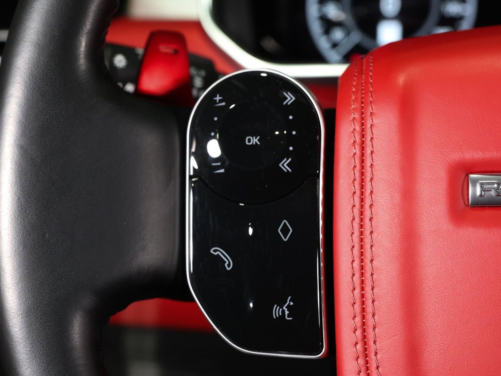 Used 2021 Land Rover Range Rover SV Autobiography Dynamic image 9