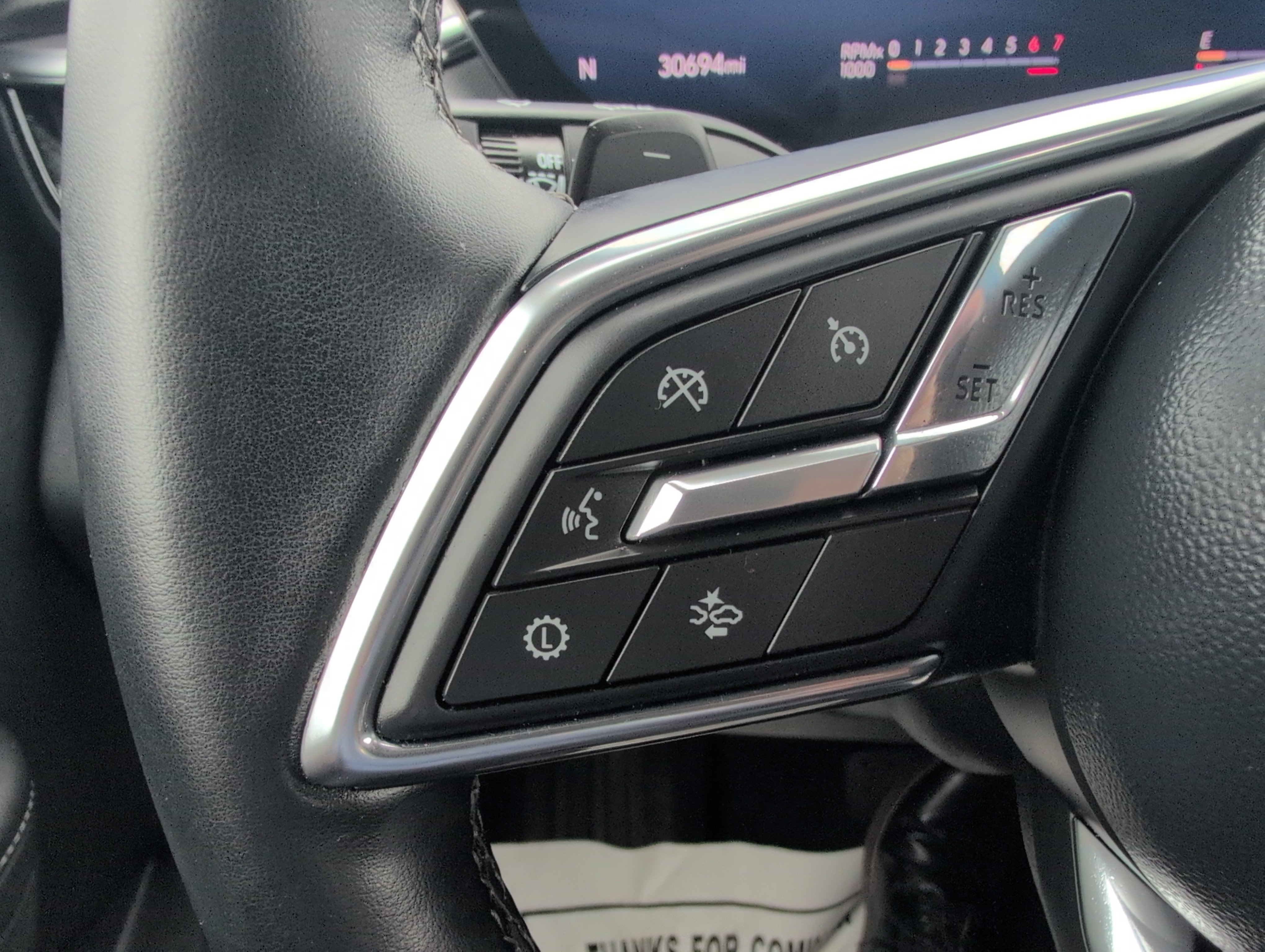 Used 2025 Buick Enclave Preferred FWD image 18