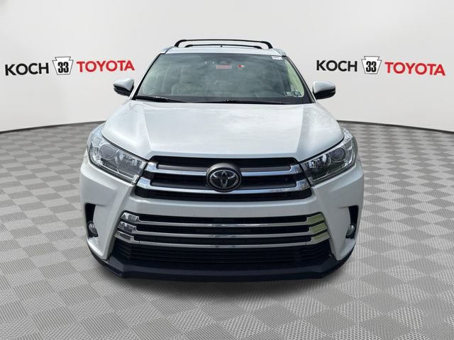 Used 2018 Toyota Highlander Limited image 2