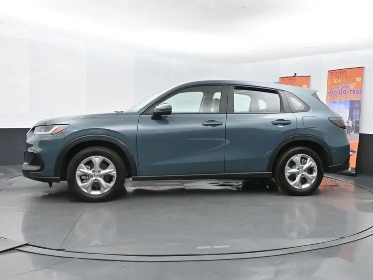 Used 2024 Honda HR-V LX image 5