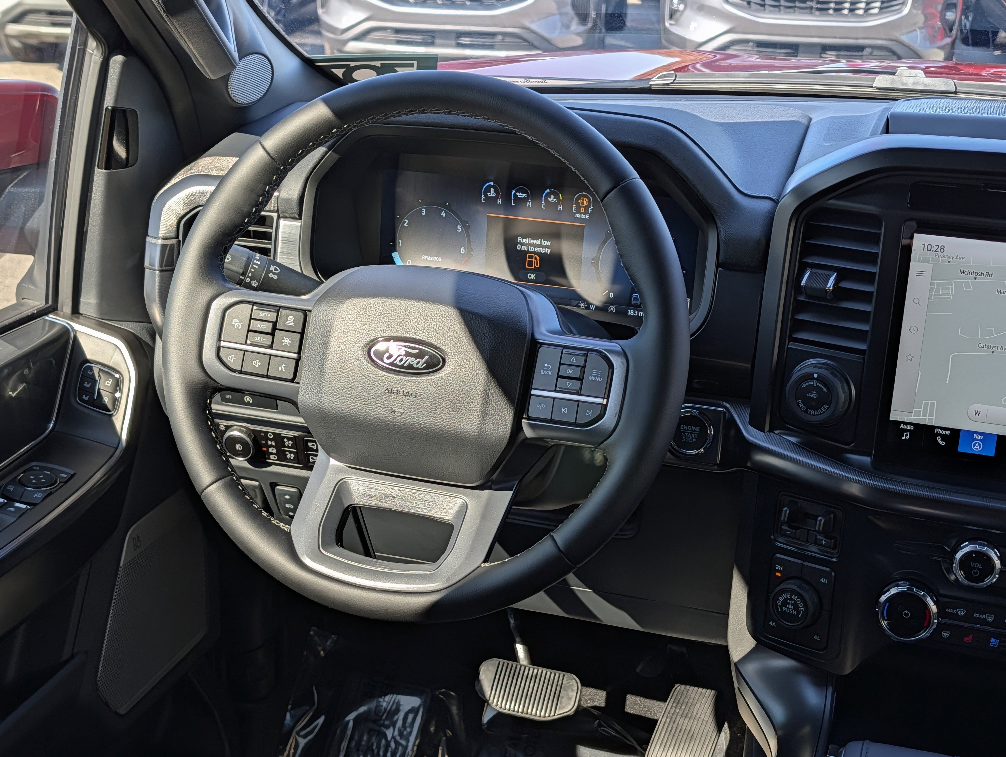 New 2025 Ford F150 Lariat w/ Equipment Group 501A Mid image 43