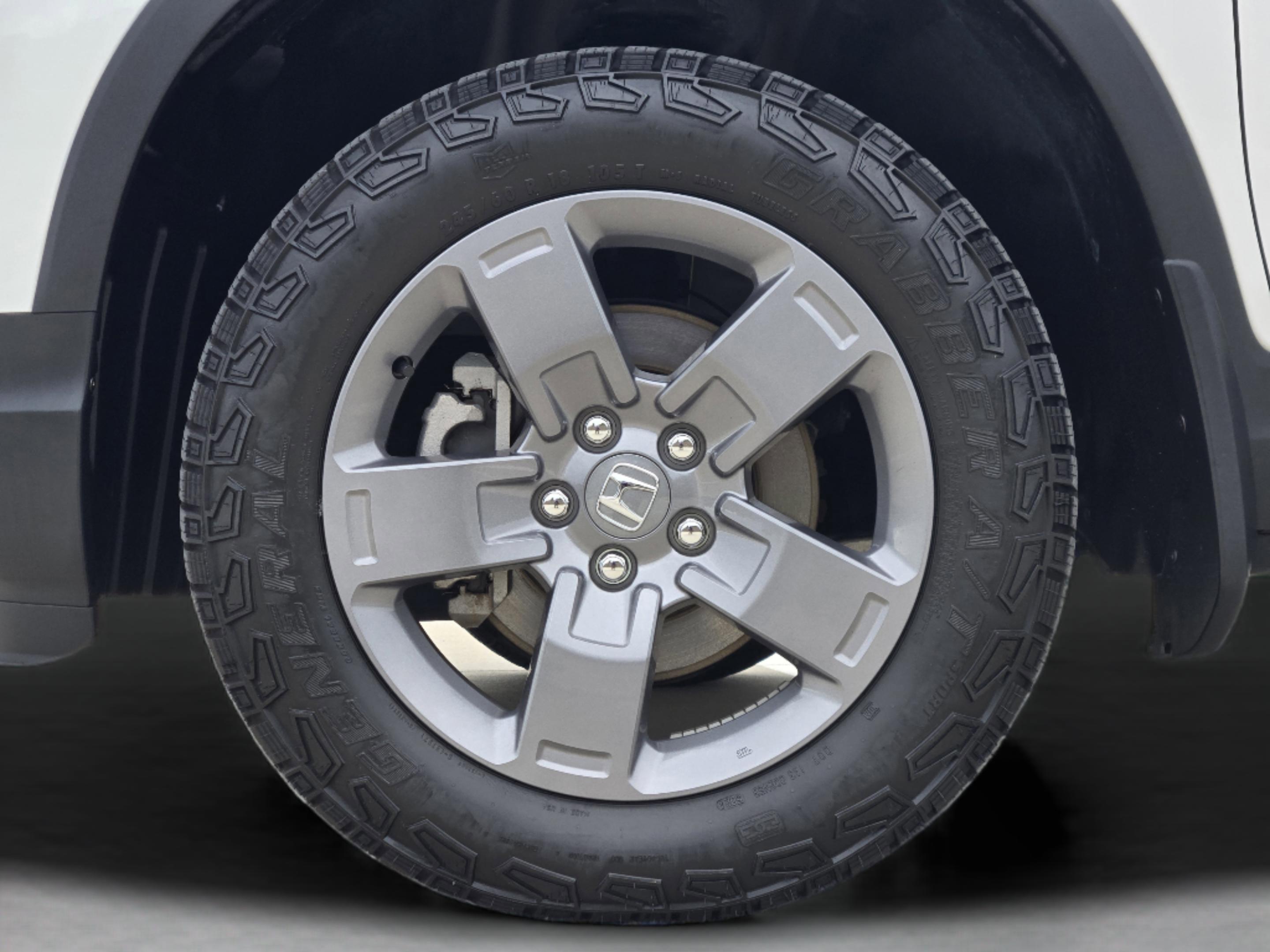 Certified 2025 Honda Ridgeline TrailSport image 30