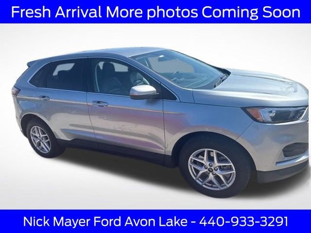 Used 2024 Ford Edge SEL image 3