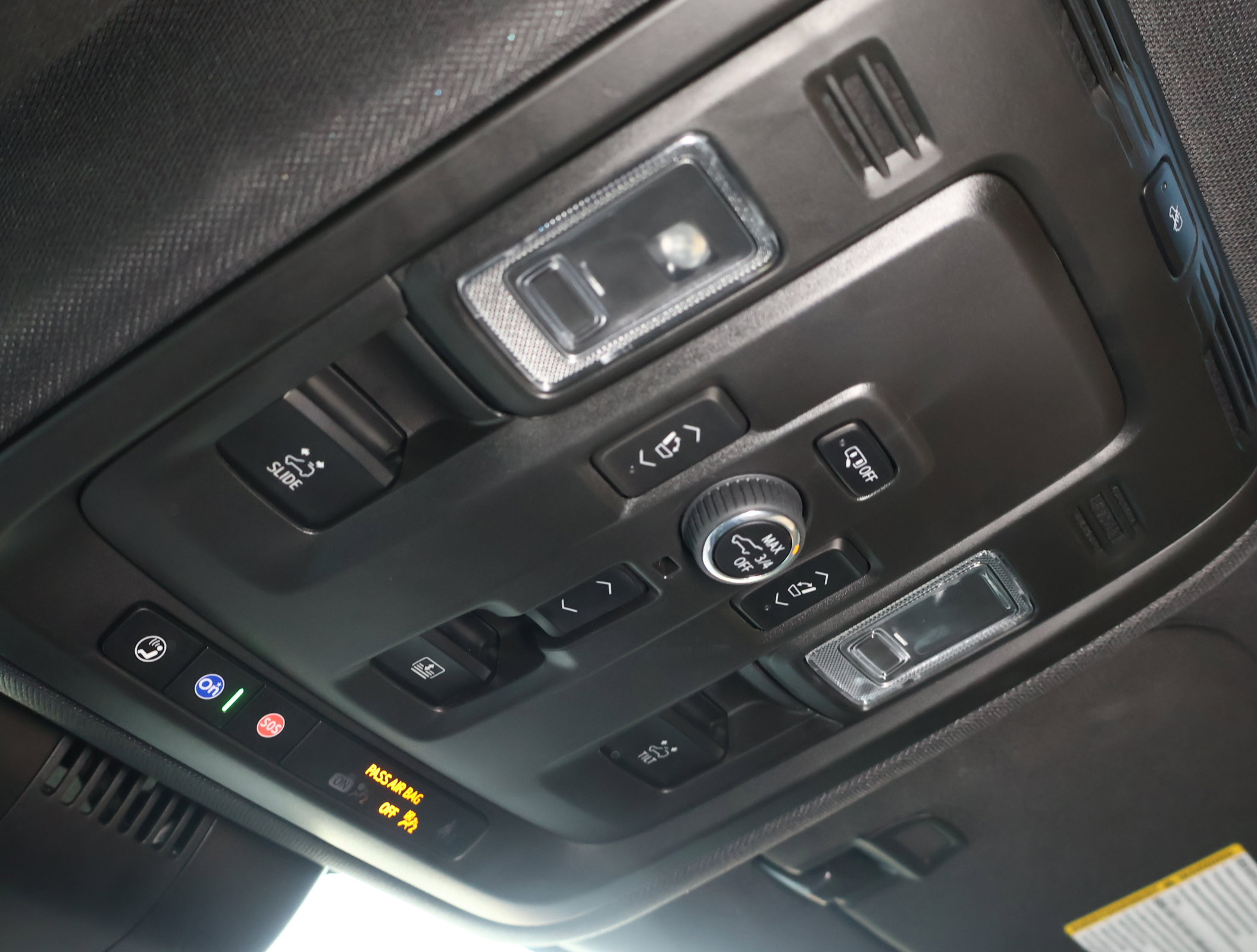 Certified 2025 Chevrolet Suburban High Country image 26