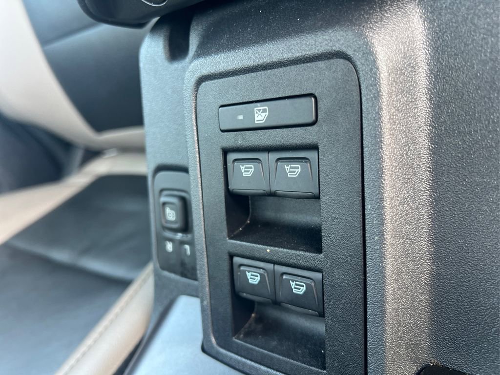 Used 2024 Hyundai Palisade Limited image 24