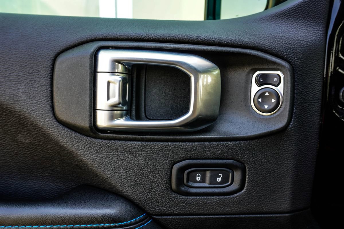 Used 2024 Jeep Wrangler Unlimited Rubicon 4xe image 36