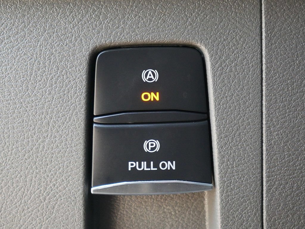 Used 2022 Ford Transit 150 Low Roof AWD image 27