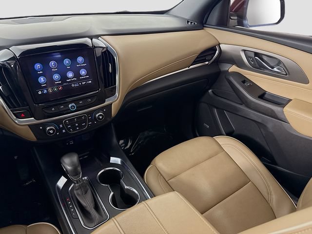 Used 2023 Chevrolet Traverse Premier AWD/4WD image 24