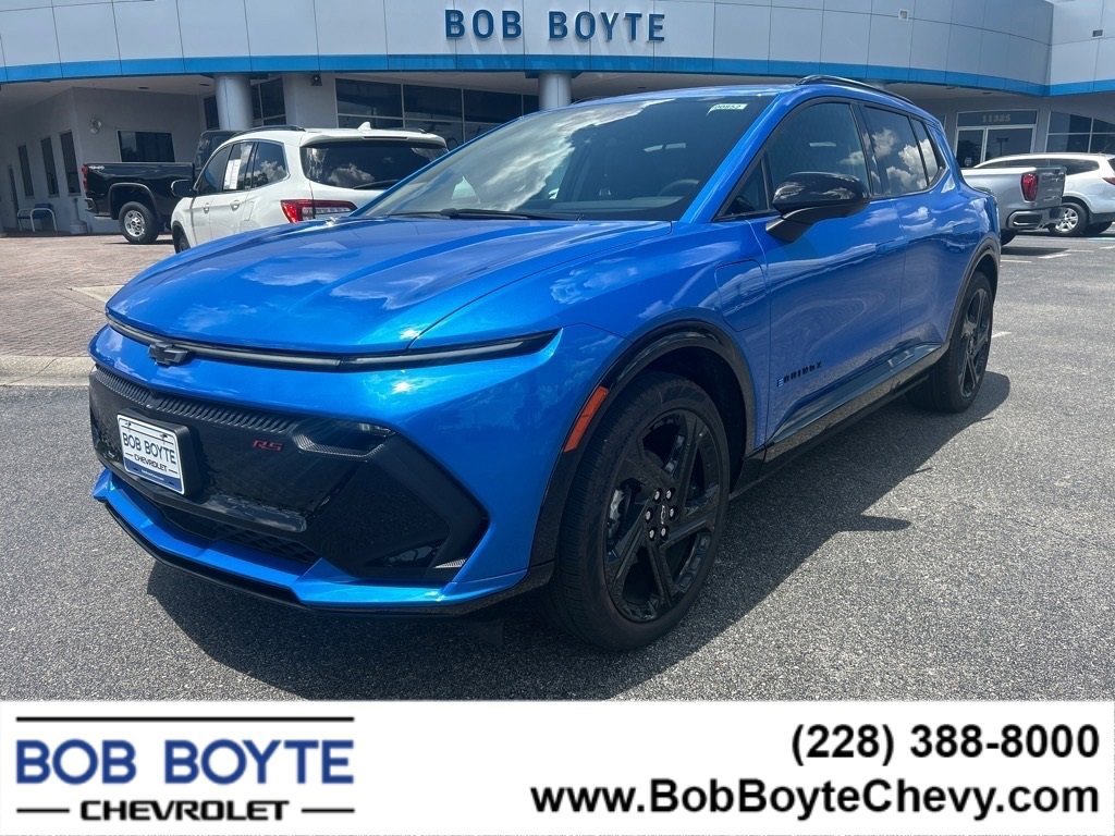 New 2025 Chevrolet Equinox EV RS w/ LPO, Illumination Package image 2