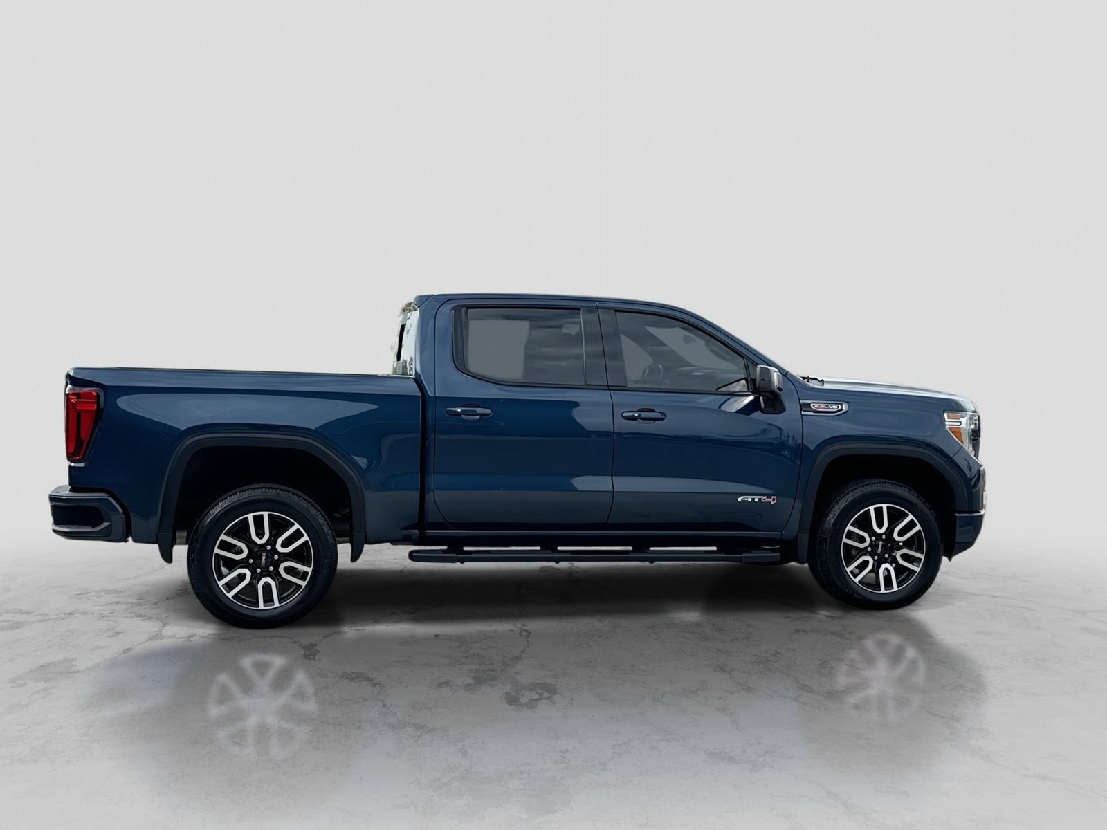 Used 2019 GMC Sierra 1500 AT4 w/ AT4 Premium Package AWD/4WD image 9
