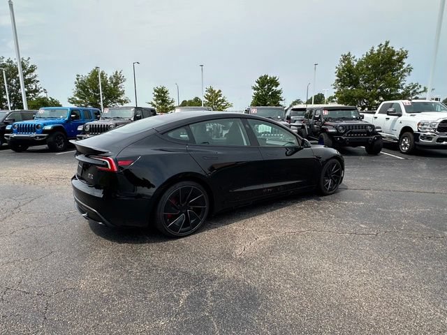 Used 2024 Tesla Model 3 Performance AWD/4WD image 9