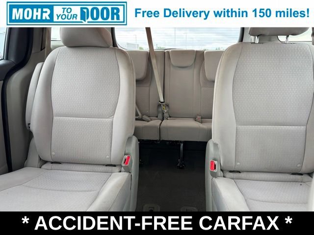 Used 2018 Kia Sedona LX FWD image 33