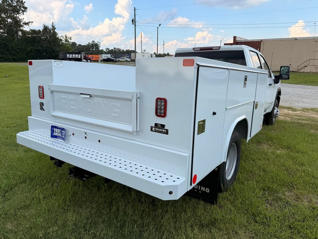 New 2025 GMC Sierra 3500 Pro w/ Convenience Package AWD/4WD image 5