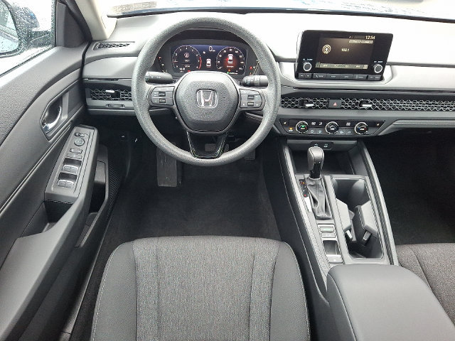 Certified 2023 Honda Accord EX image 11